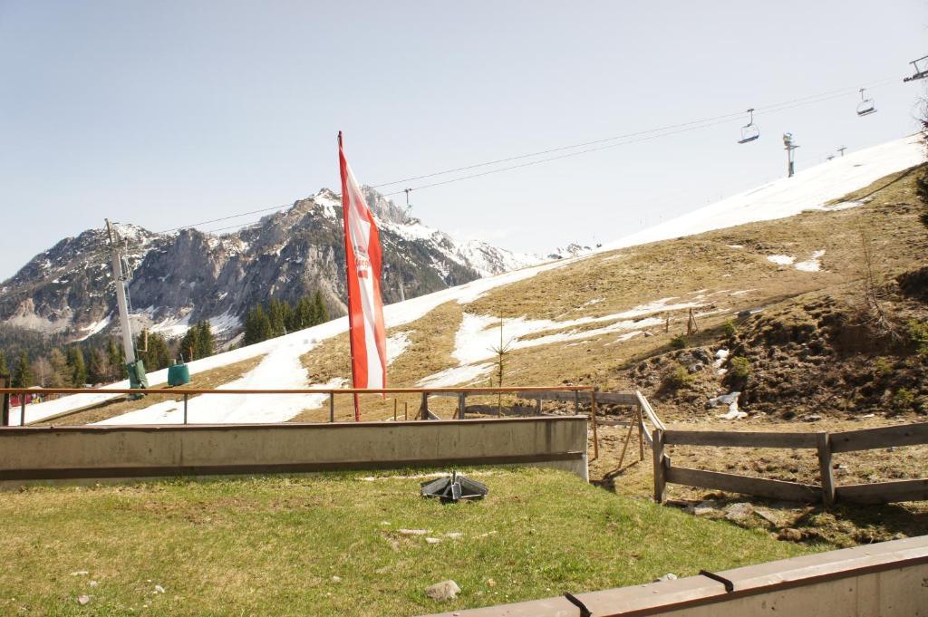 Apartment Margret Im Haus Sonnleitn Sonnenalpe Nassfeld Kamer foto