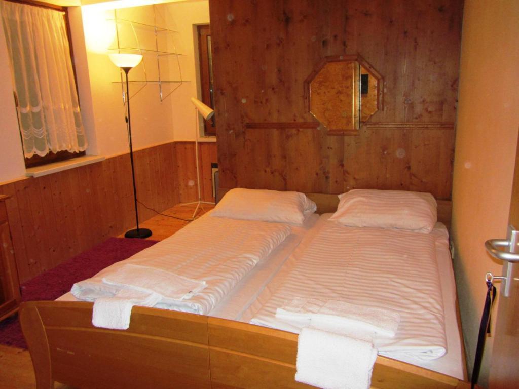 Apartment Margret Im Haus Sonnleitn Sonnenalpe Nassfeld Kamer foto