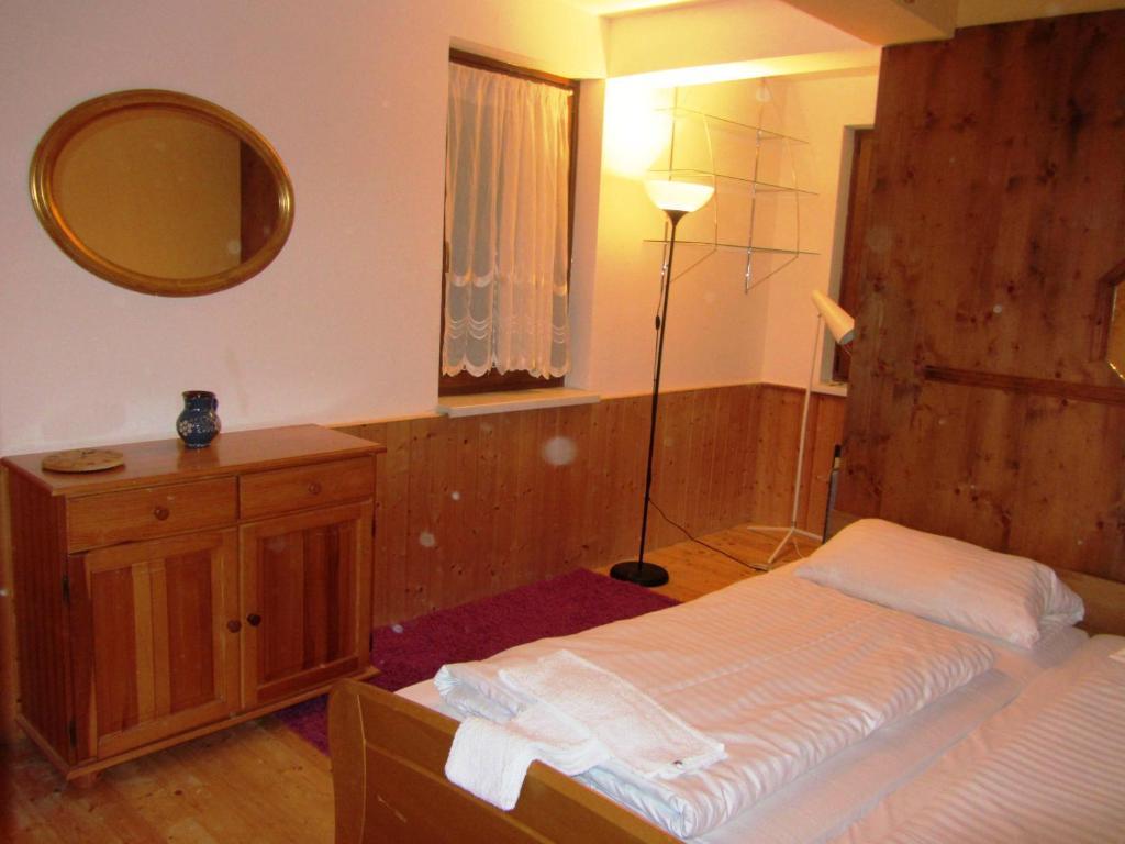 Apartment Margret Im Haus Sonnleitn Sonnenalpe Nassfeld Kamer foto