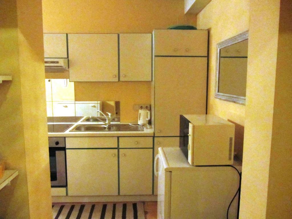 Apartment Margret Im Haus Sonnleitn Sonnenalpe Nassfeld Kamer foto